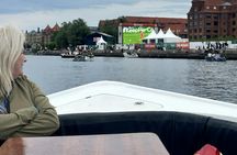 Luxury guided boat tour in Copenhagen