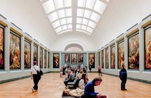 Louvre Museum and Île de la Cité tour with Notre-Dame audioguide
