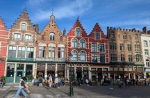 Paris to Bruges transfer by coach and audio-guided city tour
