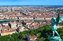 Lyon walking tour with a local