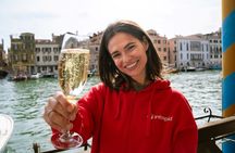 Off the beaten paths Venice walking tour with tastings
