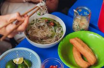 Hanoi street food guided night tour