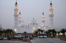 Medina heritage walking tour with Quba Mosque and date tasting