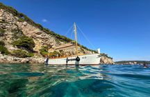 Kolocep Island panoramic cruise