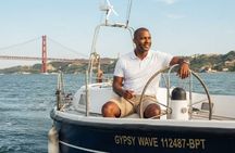 Sunset private yacht tour in Lisbon