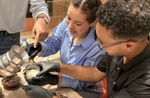 2-hour perfumed candle-making workshop in Marrakech