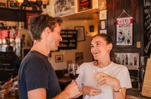 Traditional food tour in Montmartre neighborhood