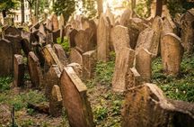 Walking tour of Prague's Jewish Quarter with Jewish Museum tickets