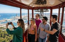 Barcelona tour with Montjuïc, Old Town, cable car and cruise