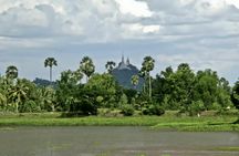 Old City Oudong, and Koh Chen village tour by tuk-tuk from Phnom Penh