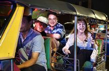 Bangkok night tour in local bars with live music and drinks
