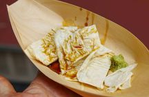 Kyoto Walking Tour and Shopping at Nishiki Market