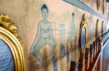 Wat Pho highlights tour with 1-hour massage and hands-on training