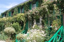 Versailles and Giverny in a Day from Paris