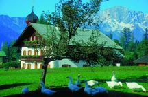 Salzburg and Lake District day tour from Munich