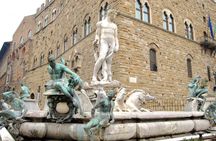 Palazzo Vecchio secret passages tour with lunch or gelato tasting