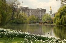 Buckingham Palace skip-the-line tour with Changing of the Guard