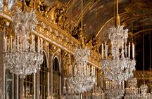 Palace of Versailles and the Trianon with transportation from Paris