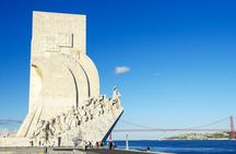 Hop-on hop-off bus tour tickets for Lisbon's main avenues and historical quarter