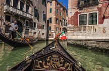 Morning walking tour of Venice with St. Mark's Basilica and gondola ride