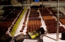 Pastry and chocolate tour in Saint-Germain-des-Prés neighborhood