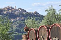 Pienza and Montepulciano food and wine tour from Siena