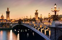 Evening bike tour of Paris and Seine cruise