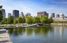 2-day hop-on hop-off tour of Montreal by day and night