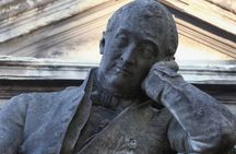 Père Lachaise Cemetery 2-hour private walking tour