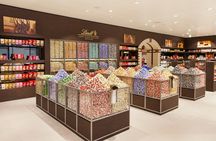 Zurich tour with boat cruise and visit to Lindt Home of Chocolate