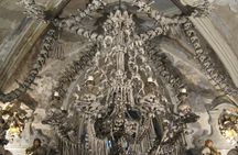 Kutná Hora city tour from Prague with Admissions