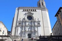 Dalí's Figueres and Girona bus tour from Barcelona
