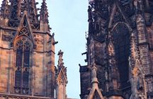 Sagrada Familia Fast-Track Tickets and Guided Tour