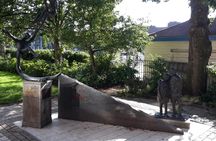 The Anne Frank story and neighborhood walking tour