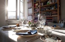 Market tour, cooking class and lunch or dinner at a Cesarina's home in Rome