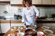 Market tour, cooking class and lunch or dinner at a Cesarina's home in Rome