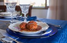 Cooking class and tasting at a Cesarina's home in Rome