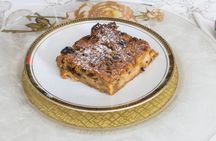 Market tour, lunch or dinner and show cooking at a Cesarina's home in Venice