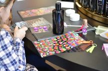Le Petit Parfumeur workshop for kids at Molinard Paris