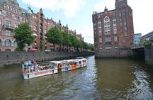 90-minute harbor tour in German and English with possible hop-on, hop-off