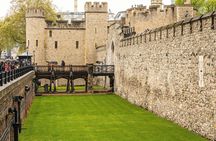 Early access Crown Jewels and Tower of London guided tour