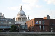 Private chauffeured half-day London tour