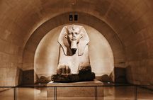 Louvre Museum Private Guided Tour with Reserved Entry