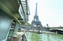 Sightseeing cruise from the Eiffel Tower