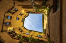 Private walking tour of the old Lyon district