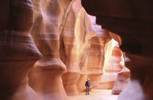Antelope Canyon, Lake Powell and Horseshoe Bend 2 day private tour
