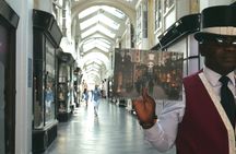 Poirot tour of London by black taxi