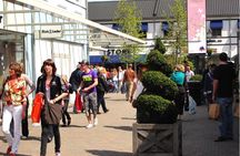 Shopping at Roermond Design Outlet with private transportation from Amsterdam