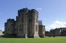 Alnwick Castle, the Northumberland Coast and the Borders tour from Edinburgh