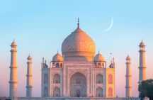 Sunrise Taj Mahal and Agra Fort full-day private tour from Delhi
